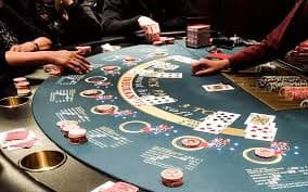 lucky 14 Medusa II Live Tables Aapke Lobby Mein
